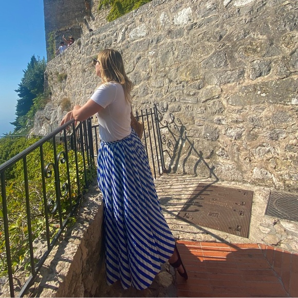 Meet your Posher, Lisa - Picture 1 of 1